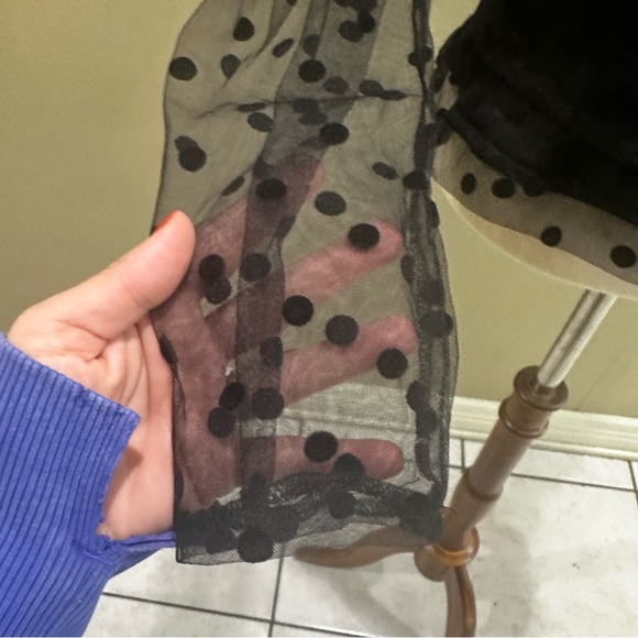 Missguided Dobby Mesh Black Long Puff Sleeve Women’s Blouse Top V Neck EUC - Picture 6 of 14